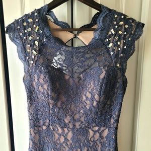 Davids Bridale special occasions dress - Size 8